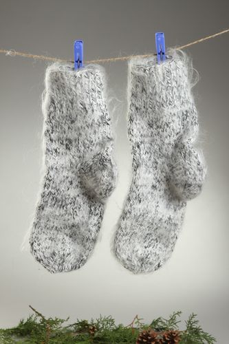 Носки ручной работы шерстяные носки серые пушистые носки спицами 40-45 размер - MADEheart.com