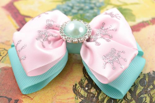 Noeud en rubans fait main bicolore avec perles fantaisie pour barrette ou broche - MADEheart.com