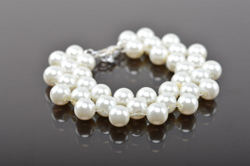 Bracciale di perle fatto a mano braccialetto originale da polso per donna - MADEheart.com
