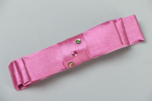 Pink satin bow hair clip - MADEheart.com