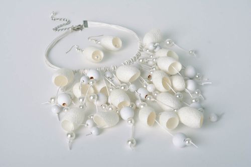 Set di orecchini e collana fatto a mano kit di accessori di argilla polimerica - MADEheart.com