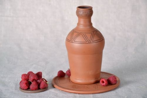 Garrafa de cerâmica com suporte - MADEheart.com