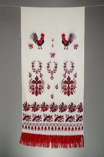 Cross stitched rushnik Cocks and firebirds - MADEheart.com