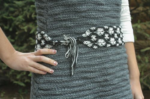 Cintura da donna intrecciata fatta a mano cinghia di fili con tecnica macramè - MADEheart.com