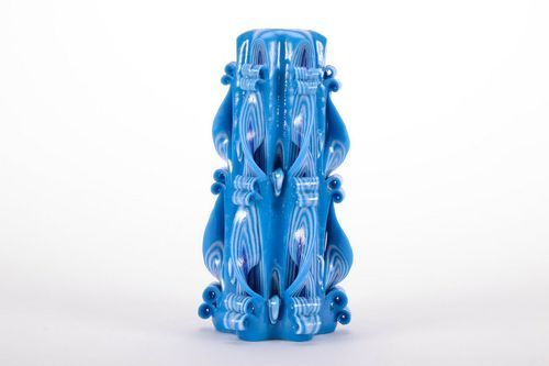 Vela esculpida de cera de Cypress azul - MADEheart.com