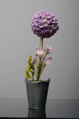 Topiaire fait main en porcelaine froide décoratif original avec fleurs violettes - MADEheart.com