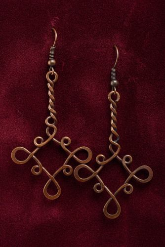 Boucles doreilles wire wrapping longues en cuivre originales faites main - MADEheart.com