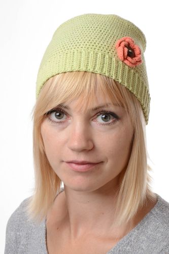 Cappello fatto a mano cappello a maglia da donna abbigliamento da donna - MADEheart.com