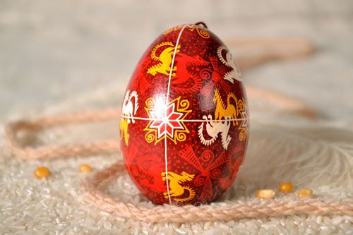 Ovo da Páscoa feito à mão de ovo do ganso pintado  - MADEheart.com