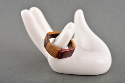 Anello da donna fatto a mano anello di legno bello accessori originali - MADEheart.com