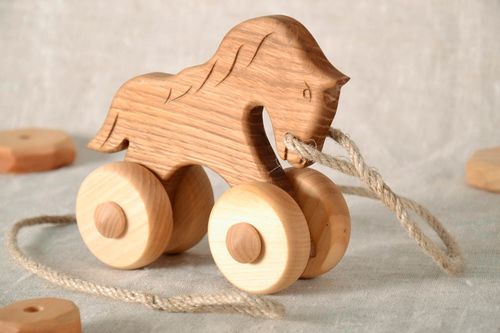 Toy on wheels Horse - MADEheart.com