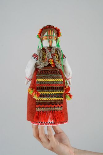 Motanka doll Miroslava - MADEheart.com