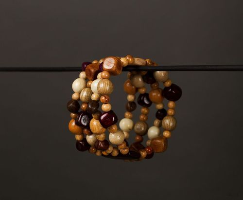 Bracelet made ​​of wood - MADEheart.com