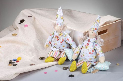Couple des poupée Endormies - MADEheart.com