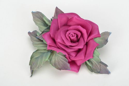 Broche en tissu faite main Rose  - MADEheart.com