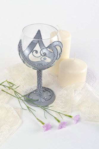 Bicchiere decorativo decorato a mano con argilla polimerica e strass idea regalo - MADEheart.com