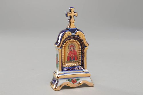 Figurine religieuse en porcelaine de Gjel avec icône faite main décorative  - MADEheart.com