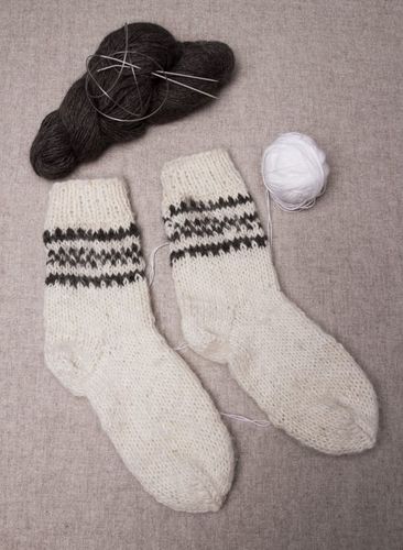 Chaussettes en laine pour hommes - MADEheart.com