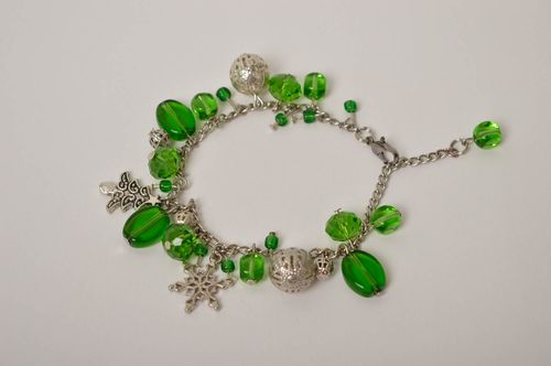 Handmade female elegant bracelet green beautiful bracelet stylish jewelry - MADEheart.com
