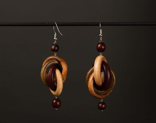 Wooden earrings - MADEheart.com