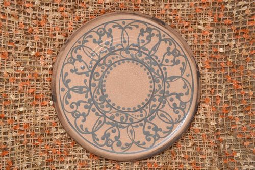 Beautiful handmade ceramic plate pottery works kitchen supplies tableware ideas - MADEheart.com