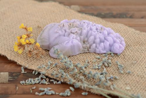 Homemade soap with lilac flowers - MADEheart.com