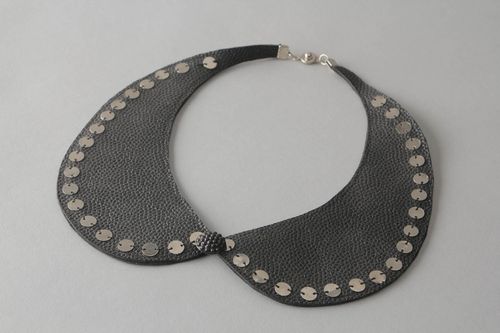 Black collar - MADEheart.com