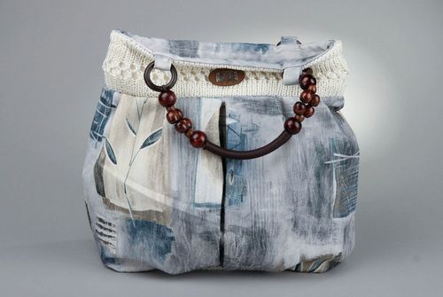 Helle Tasche aus Textil - MADEheart.com