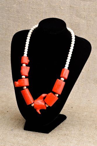 Collar hecho a mano de madera naranja elegante accesorio de moda regalo original - MADEheart.com