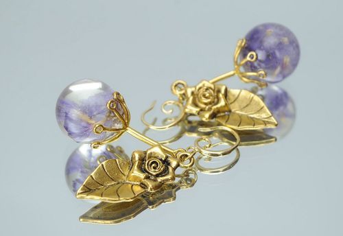 Handmade Damen Ohrringe mit echten Blumen Designer Schmuck Accessoire für Frauen - MADEheart.com