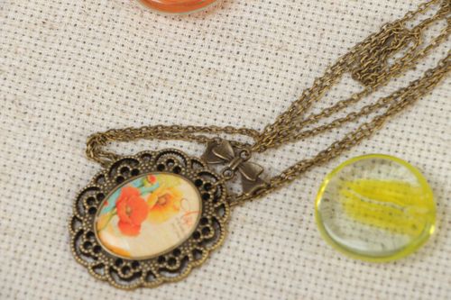 Handcrafted vintage necklace with a handmade designer flower pendant - MADEheart.com