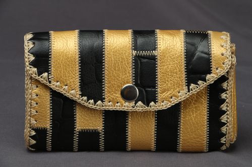 Womens leather wallet Black Gold - MADEheart.com