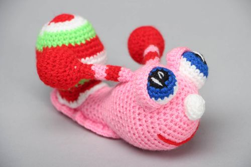 Peluche tricotée Escargot faite main - MADEheart.com