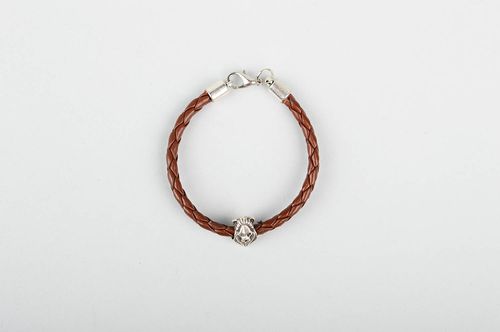 Childrens handmade leather bracelet fashion trends artisan jewelry designs - MADEheart.com
