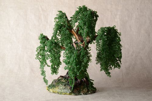 Handgemachter grüner gefärbter Glücksbaum aus Glasperlen für Interieur Dekoration - MADEheart.com