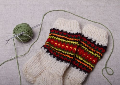 White knitted womens socks  - MADEheart.com