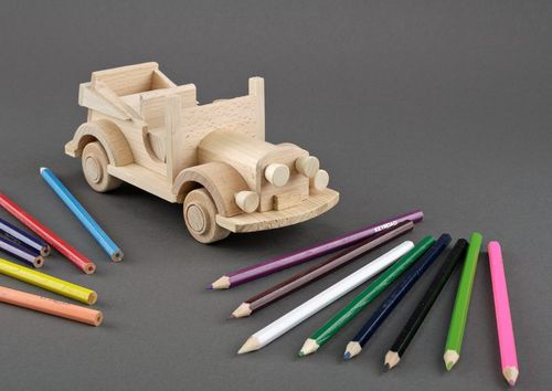 Cabriolet giocattolo fatto a mano Giocattolo di legno Semilavorato da decorare - MADEheart.com