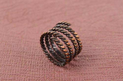 Handmade Ring am Finger Damen Modeschmuck Geschenk für Frau mehrreihig schön - MADEheart.com