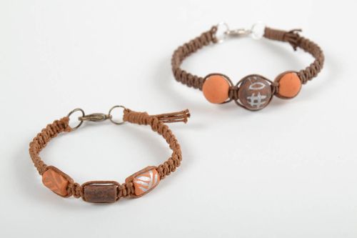 Bracelets tressés Bijoux fait main bruns perles argile Accessoire femme 2 pièces - MADEheart.com