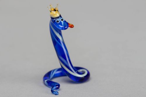 Фигурка змеи из стекла синяя авторская  - MADEheart.com
