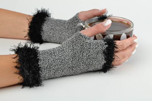 Митенки крючком и спицами хэнд мейд вязаные митенки стильные женские перчатки  - MADEheart.com