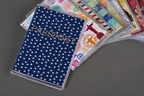 Handmade Reisepass Umschlag Pass Schutzhülle Geschenk für Freund dunkelblau - MADEheart.com