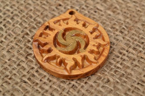 Handmade natural wood small round Slavic protective amulet pendant varnished - MADEheart.com