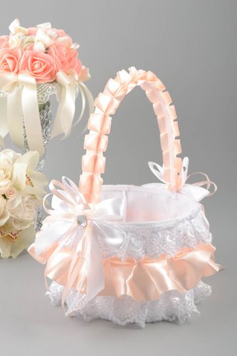 Handmade designer decorative lacy wedding basket for money and flower petals - MADEheart.com
