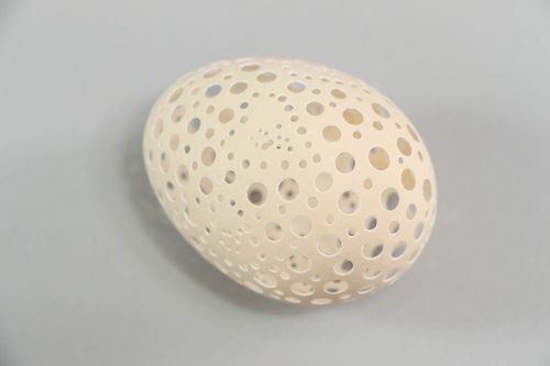 Ovo para interior decorativo da Páscoa feito à mão da casca ovo com esculturas  - MADEheart.com