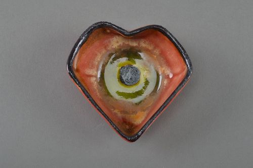 Petit bol en porcelaine peint de glaçure fait main original en forme de coeur - MADEheart.com