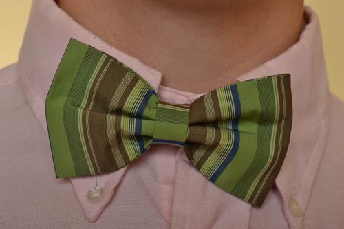Corbata de moño artesanal de tela regalo original accesorio para hombre de moda - MADEheart.com