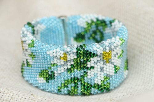 Bracelet large en perles de rocaille à motif floral  - MADEheart.com