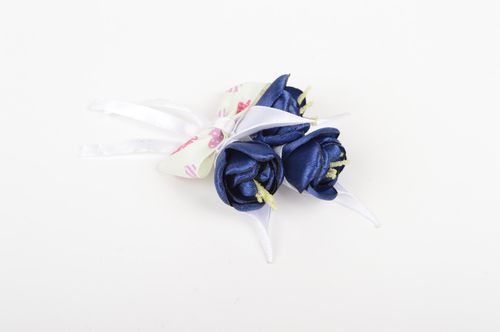 Pince cheveux fleurs Barrette cheveux fait main bleu foncé Accessoire pour fille - MADEheart.com