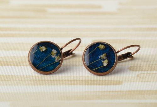 Blue earrings with natural flowers - MADEheart.com